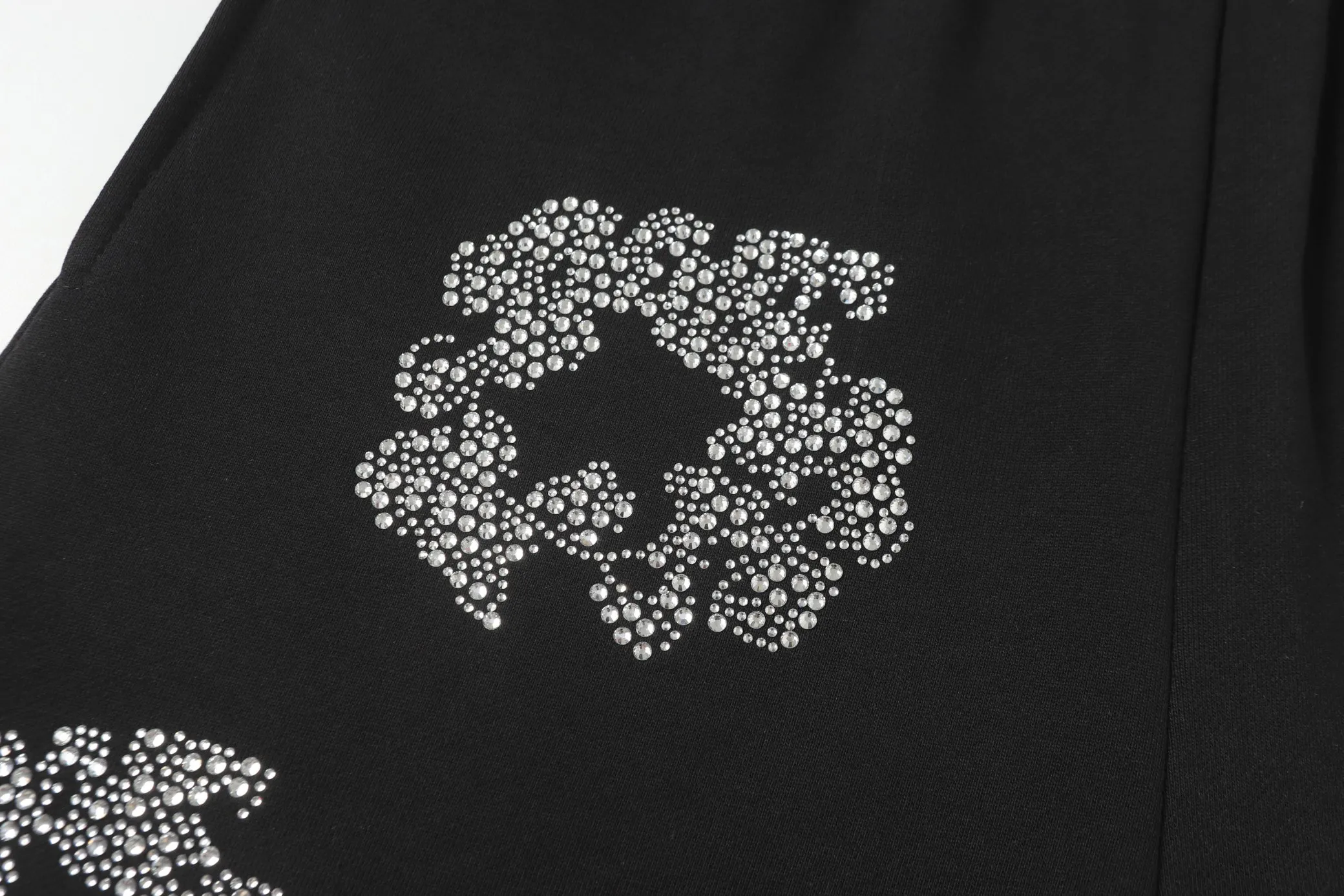 P124 8205#DENIM TEARS Kapok European and American fashion brand high-quality crystal hot diamond set Color: Black Gray Rose Red Size S-XL